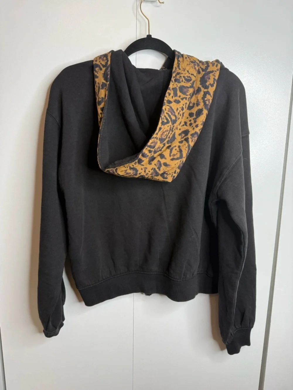 Free People Cheetah Scarf Black Hoodie Sweatshirt - NWOT Small